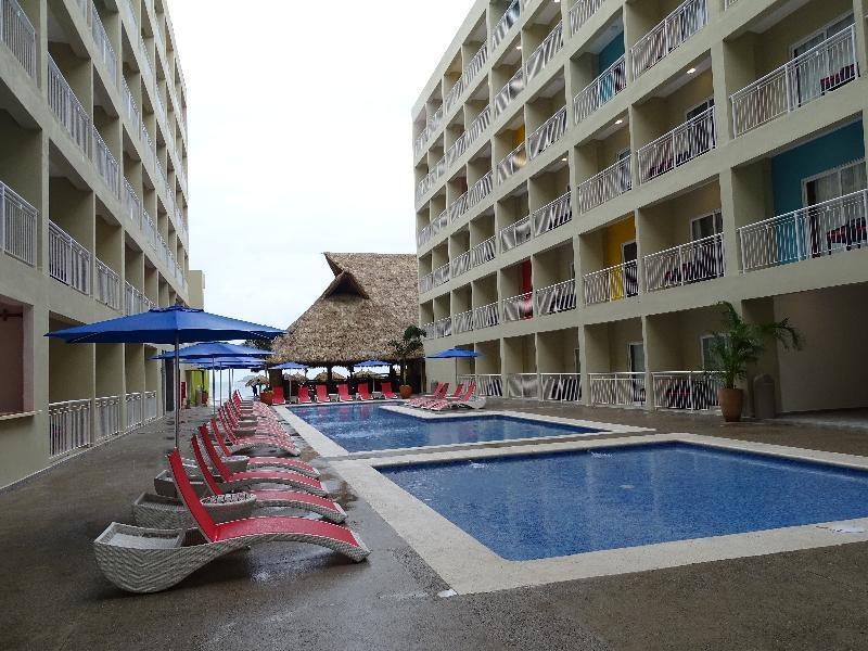 Decameron Isla Coral Guayabitos, Ramada All-Inclusive Resort رينكون دي غوايابيتوس المظهر الخارجي الصورة