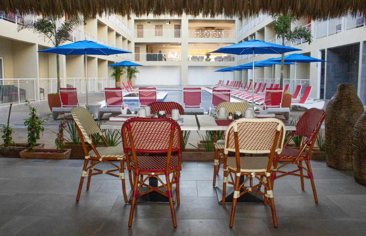 Decameron Isla Coral Guayabitos, Ramada All-Inclusive Resort رينكون دي غوايابيتوس المظهر الخارجي الصورة